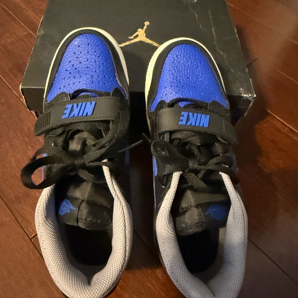 Jordan Kids Blue and Black Sneakers